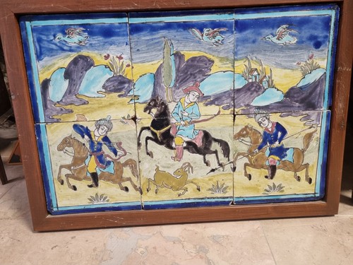 Quadro con maioliche vintage