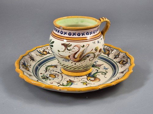 Antica tazza piattino - e,
